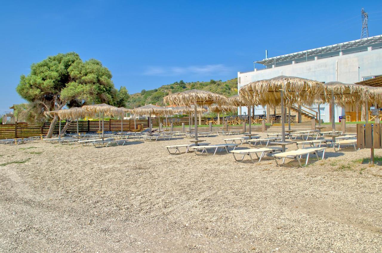 Epipleon Luxury Suites -105- Δωμάτιο 35Τμ Με Βεράντα 35Τμ Μπροστά Στη Θάλασσα Nafpaktos Eksteriør billede