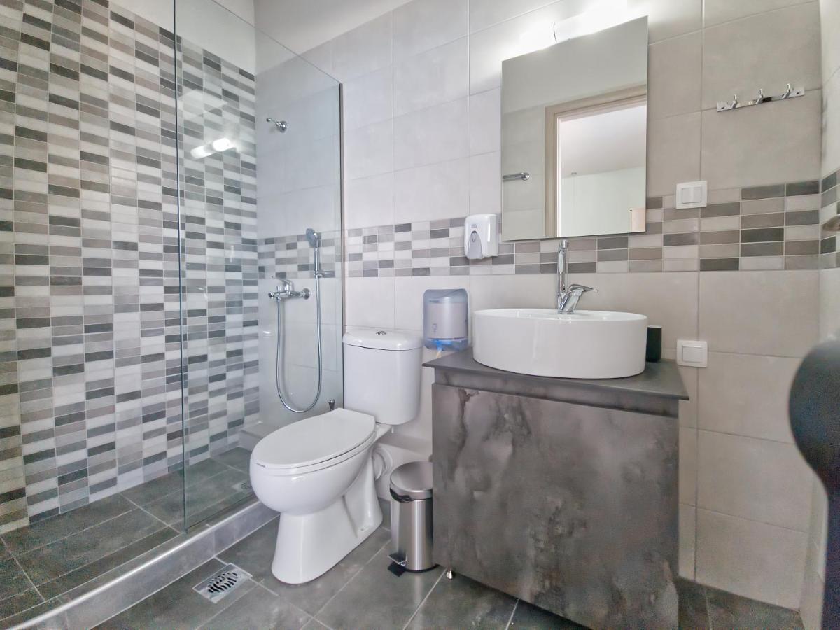 Epipleon Luxury Suites -105- Δωμάτιο 35Τμ Με Βεράντα 35Τμ Μπροστά Στη Θάλασσα Nafpaktos Eksteriør billede
